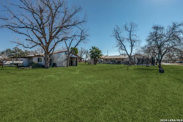 501 Green St. Poth, TX 78147