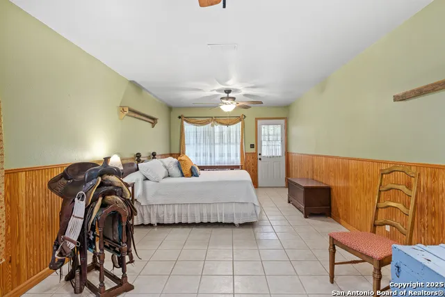 475 Stoney Hill Pipe Creek, TX 78063