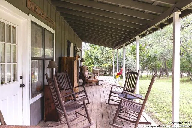 475 Stoney Hill Pipe Creek, TX 78063