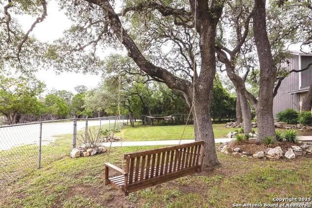 475 Stoney Hill Pipe Creek, TX 78063