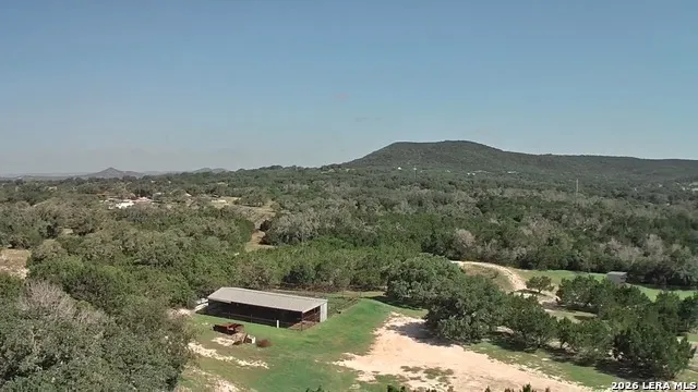 475 Stoney Hill Pipe Creek, TX 78063
