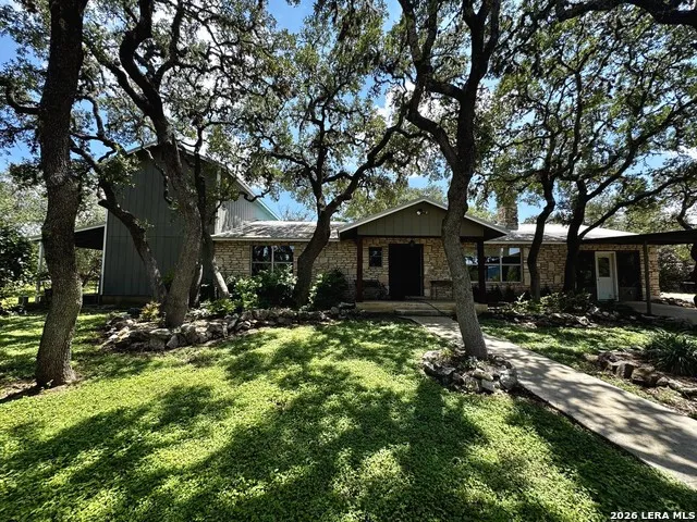 475 Stoney Hill Pipe Creek, TX 78063
