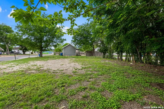 1421 Park St Kerrville, TX 78028