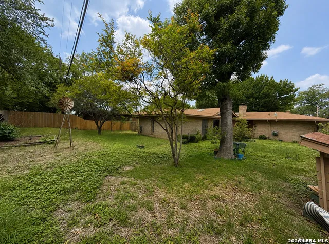 1210 Fontaine Dr San Antonio, TX 78219