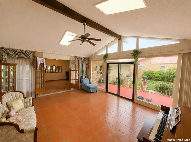 1210 Fontaine Dr San Antonio, TX 78219