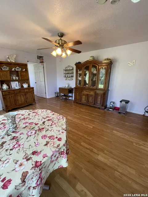 402 County Road 574 Castroville, TX 78009