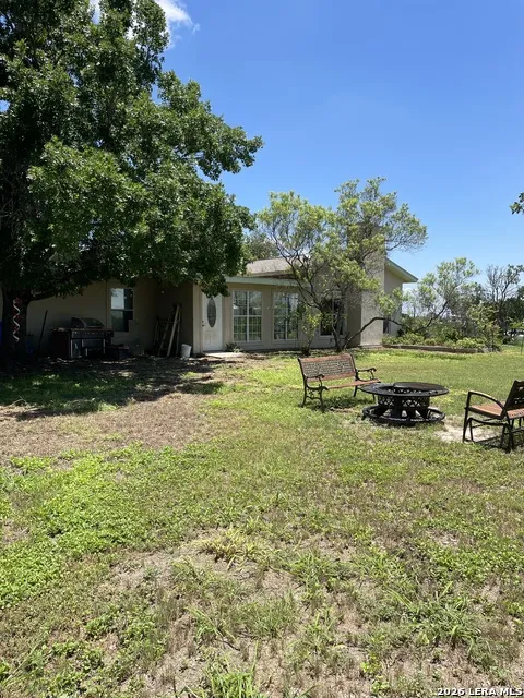 402 County Road 574 Castroville, TX 78009