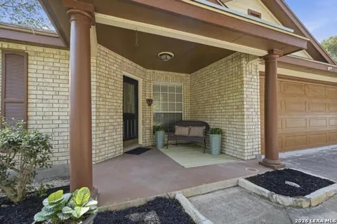 14342 Markham Ln