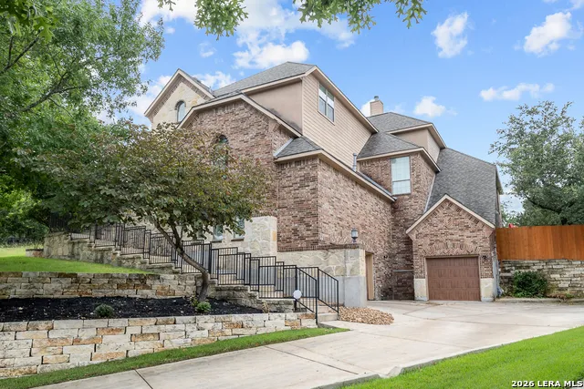 21703 Givenchy Hl San Antonio, TX 78256