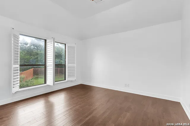 21703 Givenchy Hl San Antonio, TX 78256