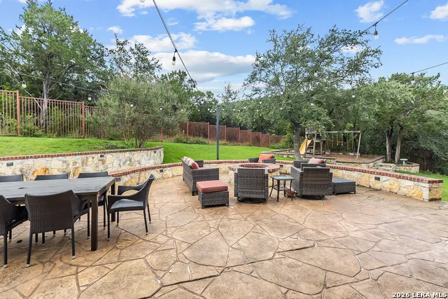 21703 Givenchy Hl San Antonio, TX 78256
