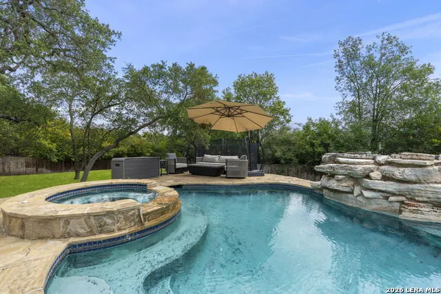3230 Roan Way San Antonio, TX 78259