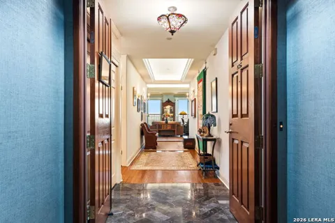 1 Towers Park Ln #2305