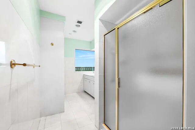 1 Towers Park Ln #2305 San Antonio, TX 78209