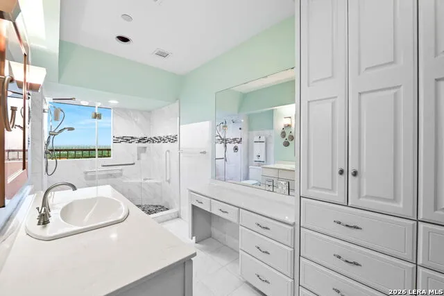 1 Towers Park Ln #2305 San Antonio, TX 78209