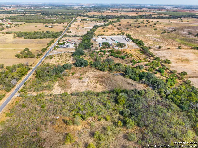 17520 Jackel Rd. Von Ormy, TX 78073