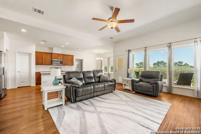 228 Hiram cook Blanco, TX 78606