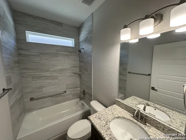 128 MAGNOLIA CIR Boerne, TX 78006