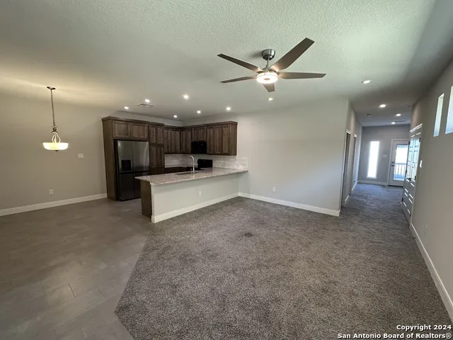 128 MAGNOLIA CIR Boerne, TX 78006