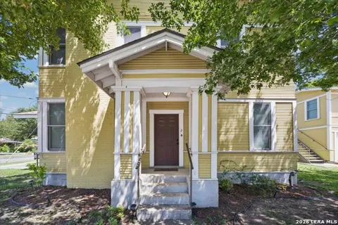 842 E GUENTHER ST Unit 2