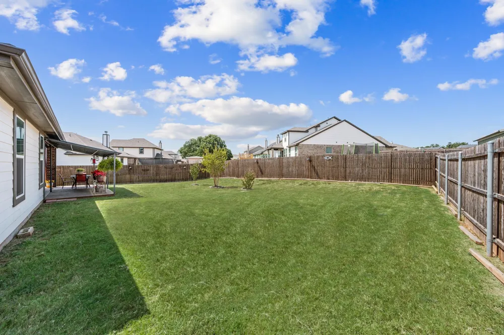 792 Feather Edge Drive Springtown, TX 76082