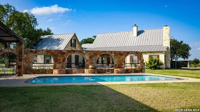 14361 LA VERNIA RD San Antonio, TX 78152