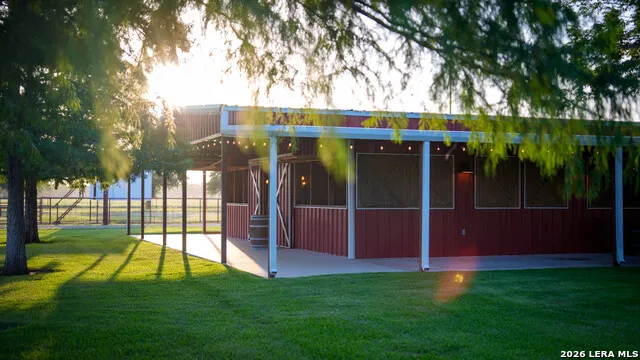 14361 LA VERNIA RD San Antonio, TX 78152