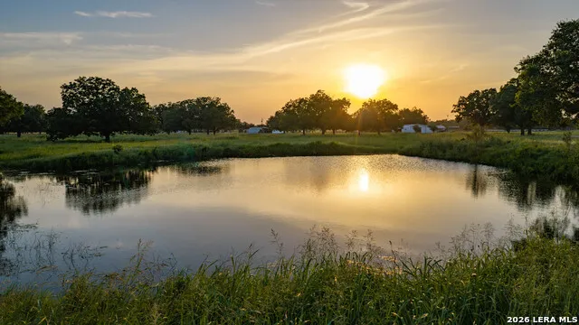 14361 LA VERNIA RD San Antonio, TX 78152