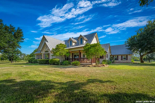14361 LA VERNIA RD San Antonio, TX 78152