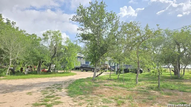 289 ZIGMOND RD Poteet, TX 78065