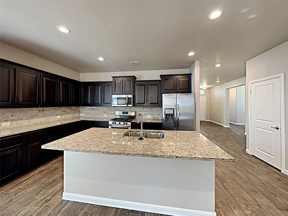 2606 Lavender Lane Glenn Heights, TX 75154