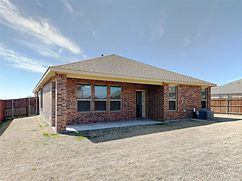 2606 Lavender Lane Glenn Heights, TX 75154