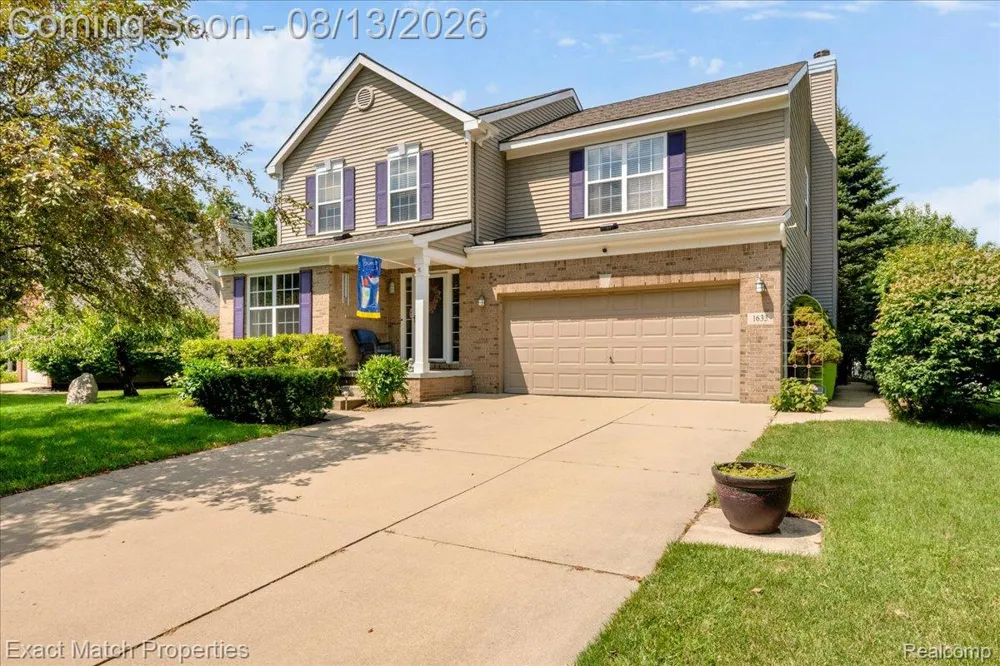 1633 Four Seasons Drive Hartland Township, MI 48843