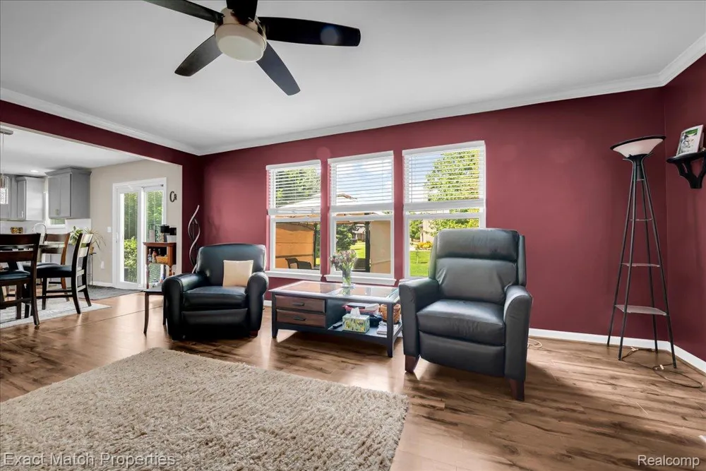 1633 Four Seasons Drive Hartland Township, MI 48843
