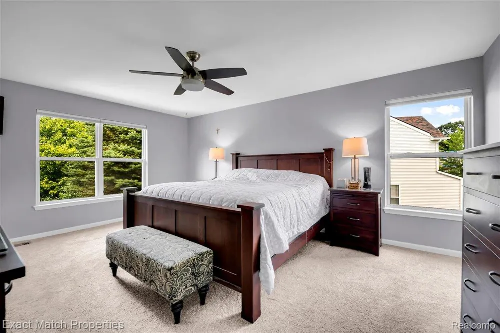 1633 Four Seasons Drive Hartland Township, MI 48843