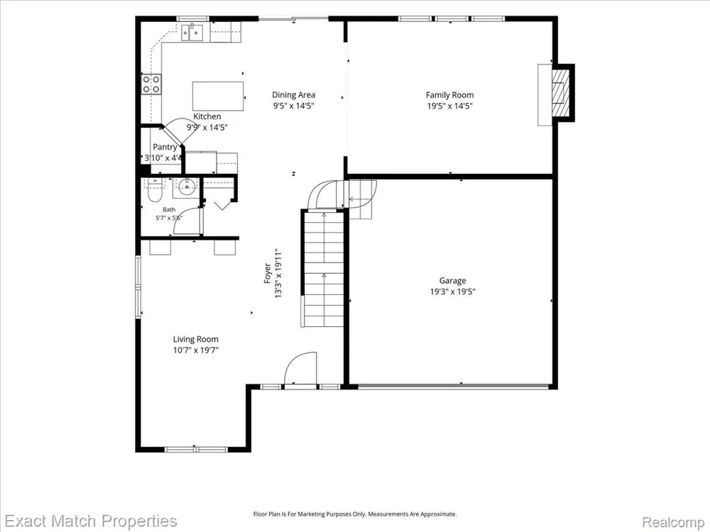 1633 Four Seasons Drive Hartland Township, MI 48843
