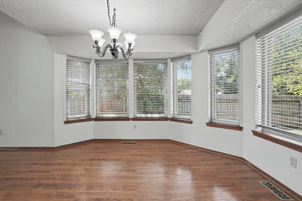 8710 S 88th East Avenue Tulsa, OK 74133