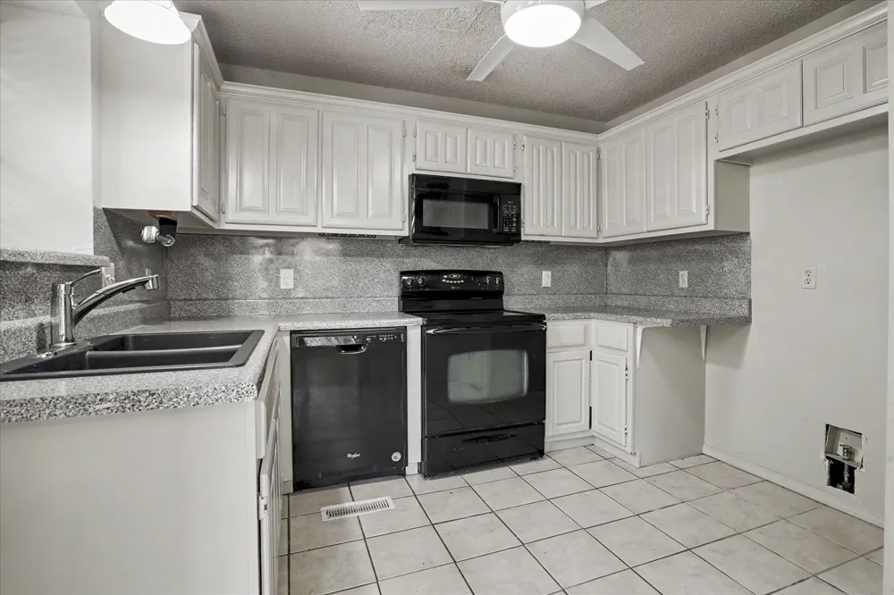 8710 S 88th East Avenue Tulsa, OK 74133