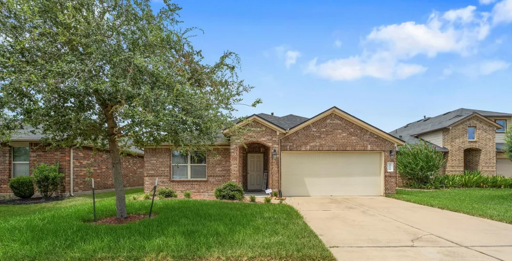 2110 Tannin Trace Fresno, TX 77545