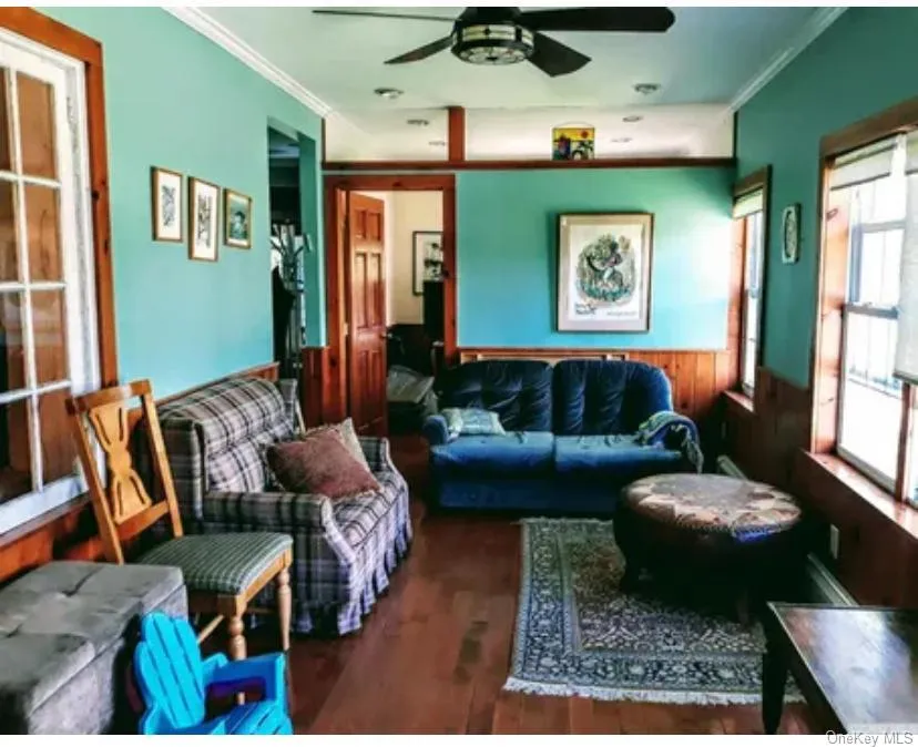10 Spring Street Tannersville, NY 12485