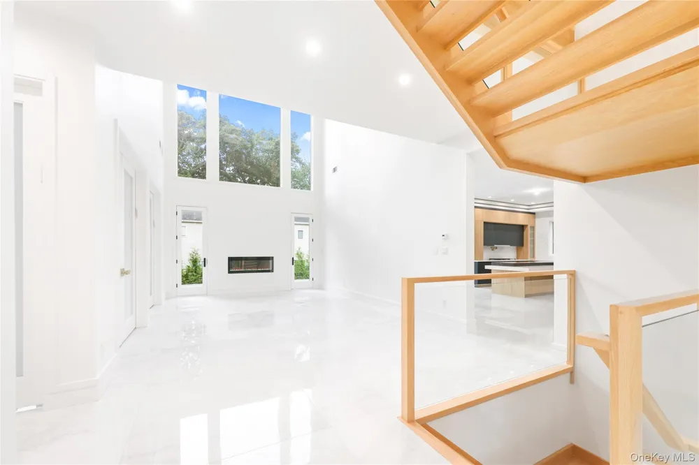 17 Wallenberg Circle Monsey, NY 10952