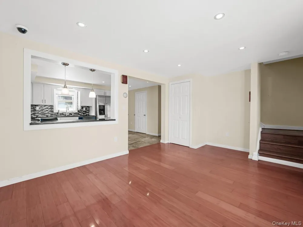 60 E Pine Street Long Beach, NY 11561