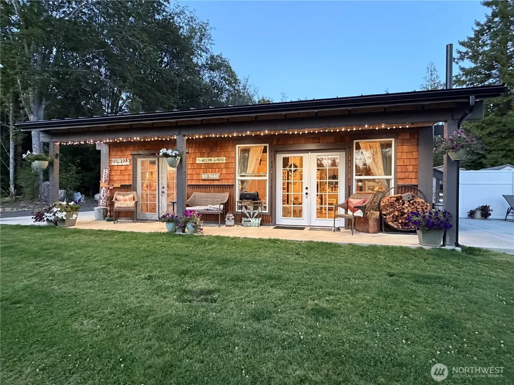 3420 Mission Road W Bremerton, WA 98312