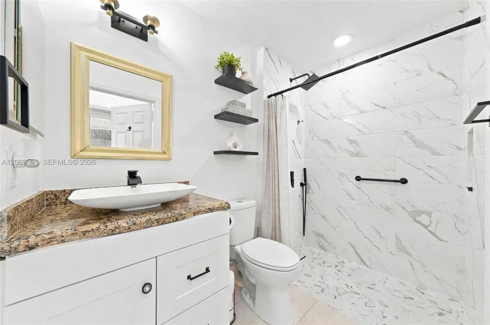15872 NW 21st St Pembroke Pines, FL 33028