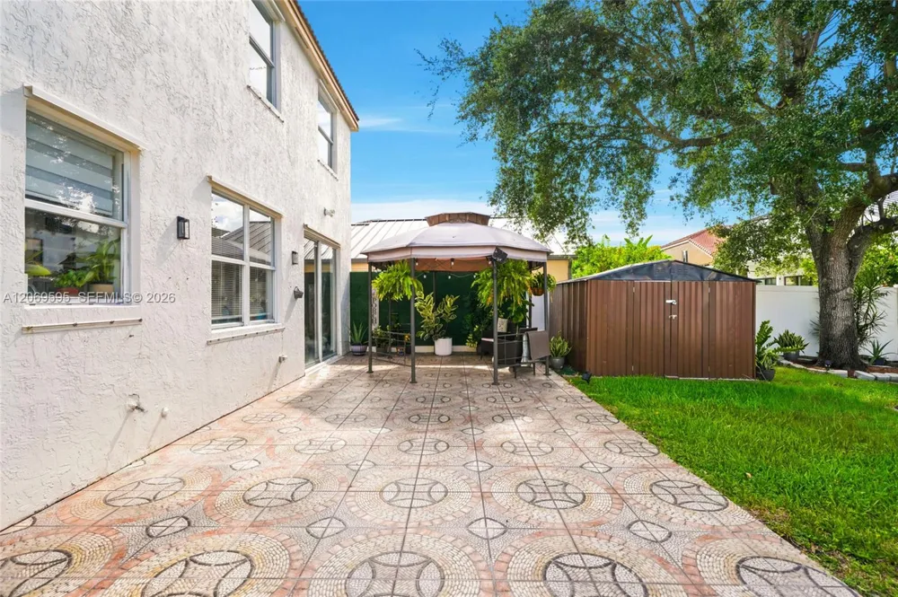 15872 NW 21st St Pembroke Pines, FL 33028