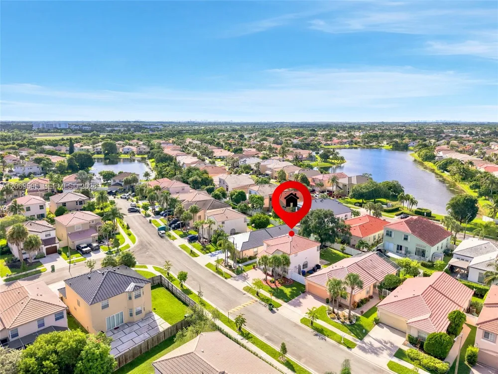 15872 NW 21st St Pembroke Pines, FL 33028