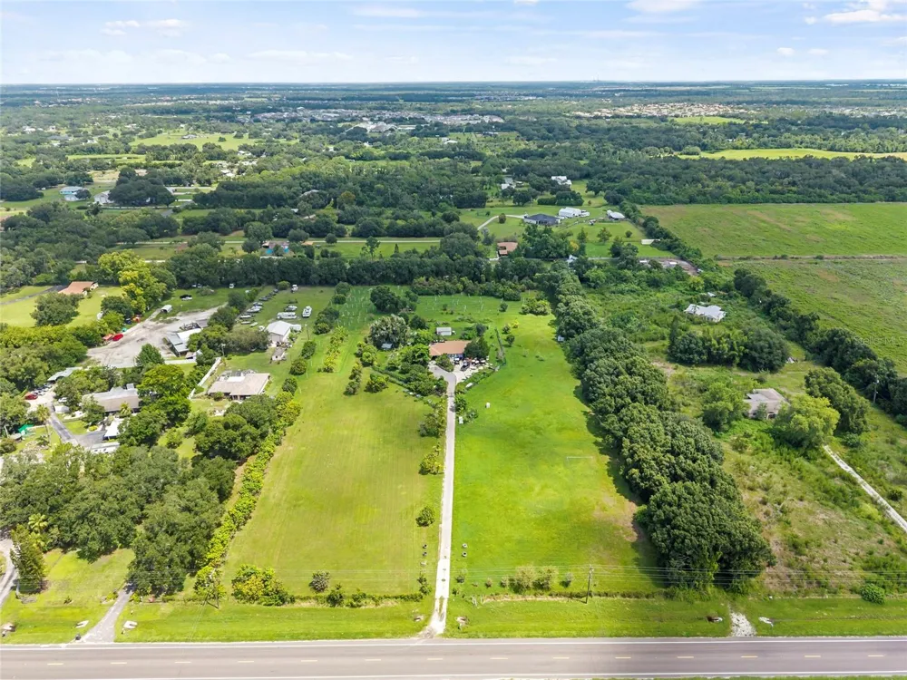 16305 E STATE ROAD 64 Bradenton, FL 34212
