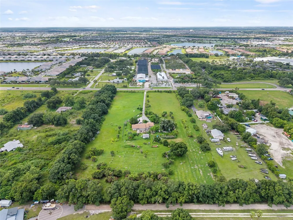16305 E STATE ROAD 64 Bradenton, FL 34212