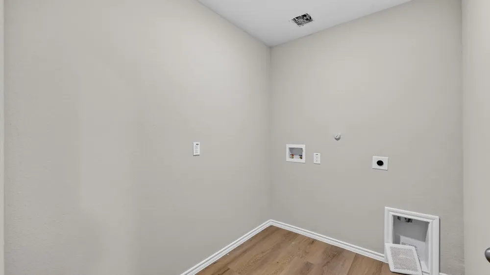 344 WAYLAND STREET Keene, TX 76059