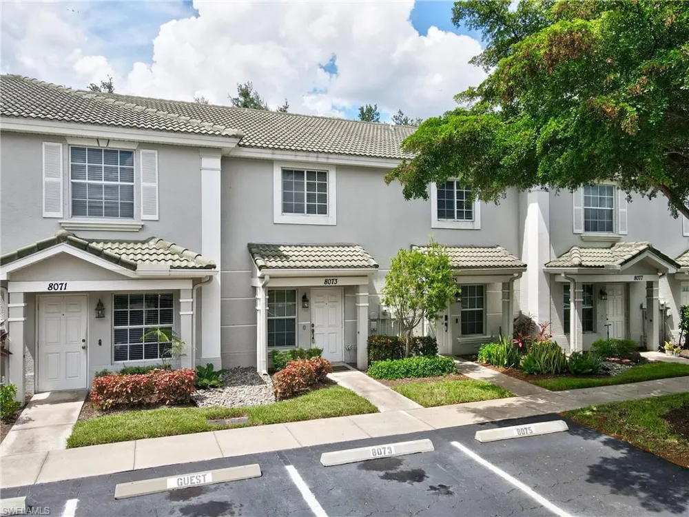 8073 Pacific Beach Drive Fort Myers, FL 33966